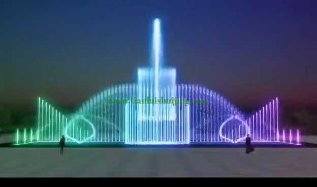 喷泉公司如何打造从几何到叙事的音乐喷泉造型